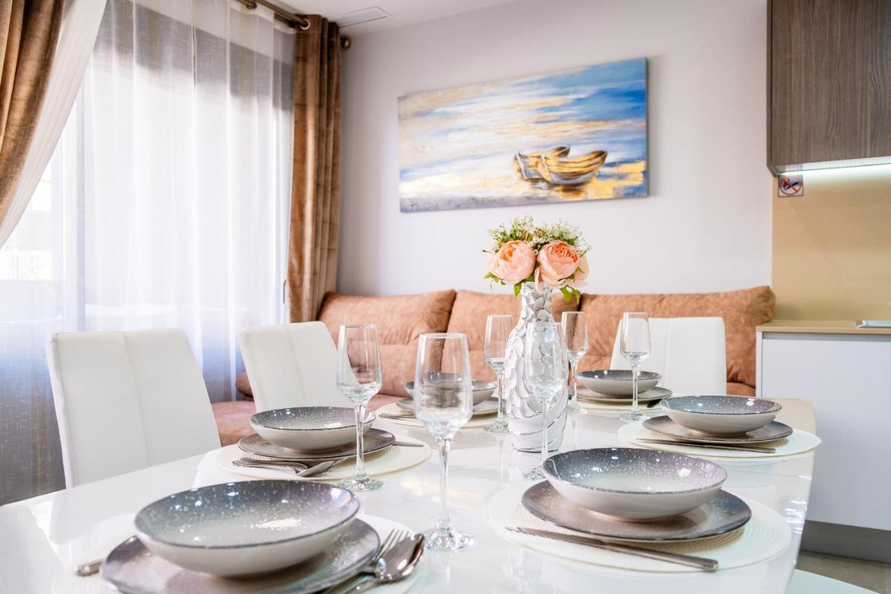 New 2020 Residencial Aqua Beach -Apartment Torrevieja Center Eksteriør billede