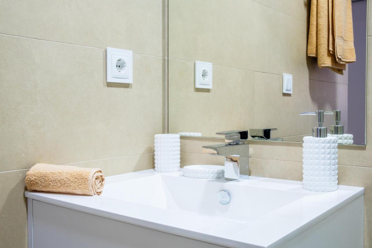 New 2020 Residencial Aqua Beach -Apartment Torrevieja Center Eksteriør billede
